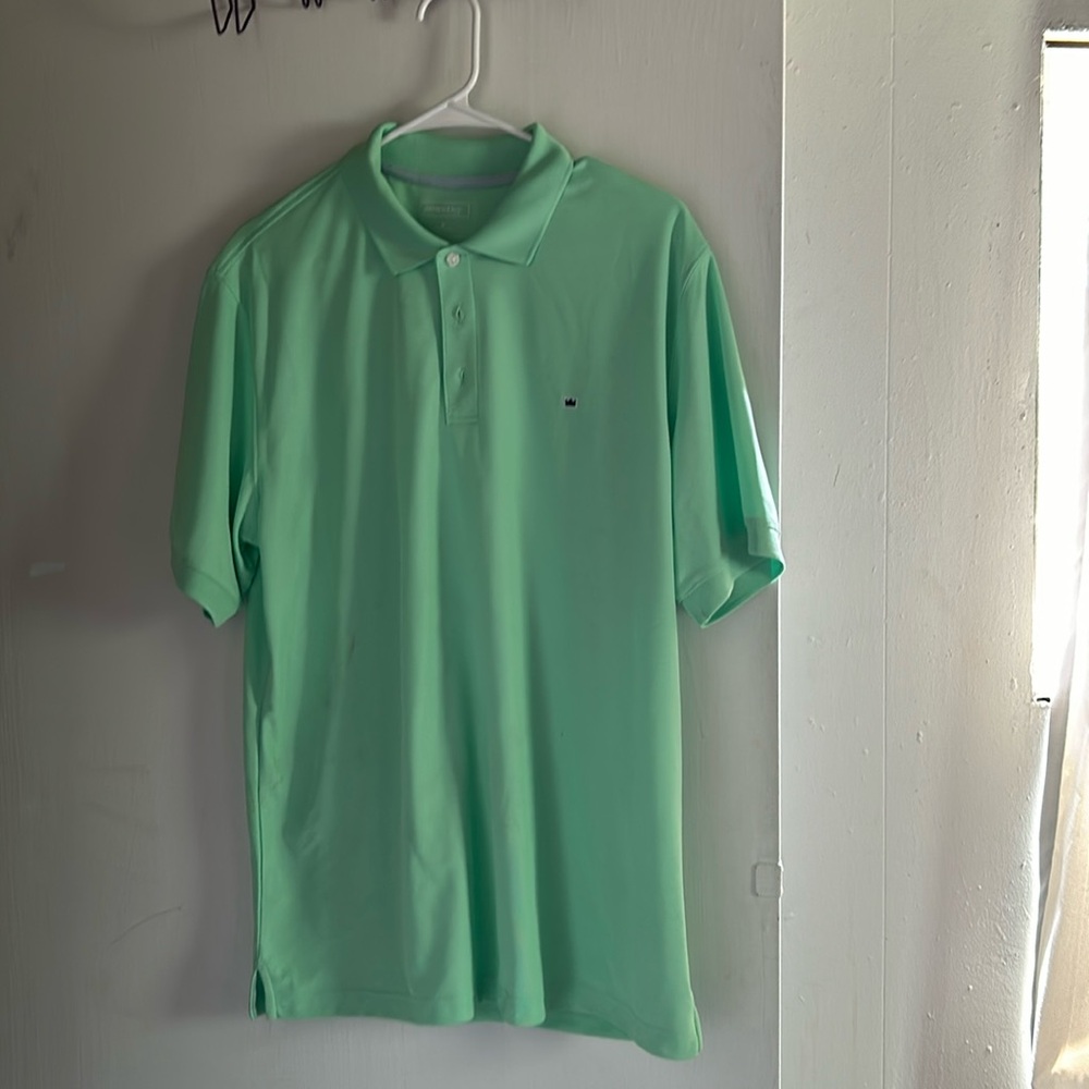 Bright green crown&ivy button up